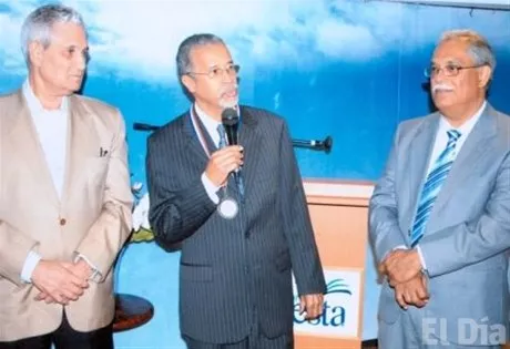 http://eldia.com.do/image/article/65/460×390/0/5EA60030-0274-4179-9124-4A6602420496.jpeg