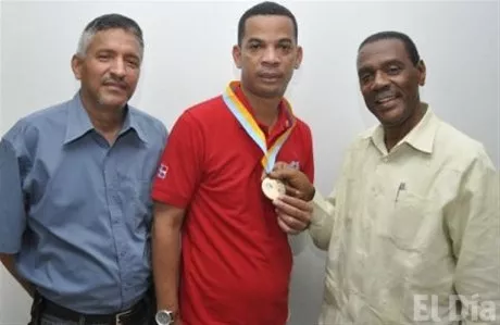 http://eldia.com.do/image/article/65/460×390/0/6979FF51-7B06-4CC6-BF15-9A3398973817.jpeg