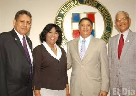 http://eldia.com.do/image/article/65/460×390/0/7266E5CB-D93E-4B36-B8BF-E65FF67A6D03.jpeg