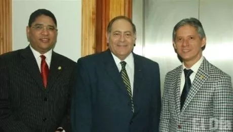 http://eldia.com.do/image/article/66/460×390/0/9F6A91E0-FB04-4850-88DA-650E91AC8BDB.jpeg