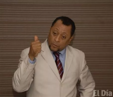 http://eldia.com.do/image/article/64/460×390/0/AF7491E3-7188-47CF-9177-0A95A3C0F559.jpeg
