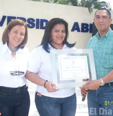http://eldia.com.do/image/article/65/460×390/0/E310F800-8D72-4124-A5D7-A6FD389B1980.jpeg
