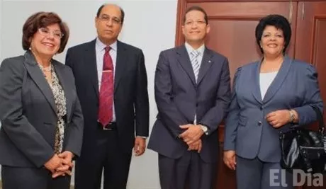 http://eldia.com.do/image/article/69/460×390/0/18E428AD-CB08-4A60-9B31-CA8565A33925.jpeg