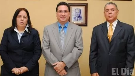 http://eldia.com.do/image/article/69/460×390/0/2A7895A9-54AC-4560-80B9-32FD16258839.jpeg