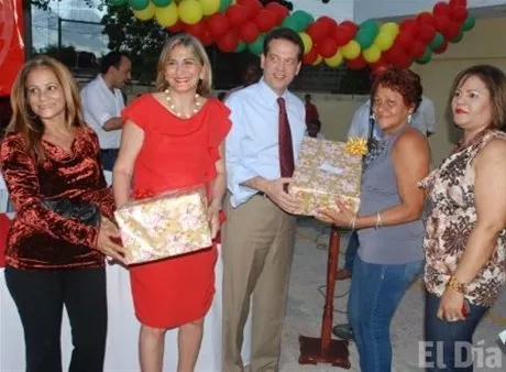 http://eldia.com.do/image/article/69/460×390/0/31686358-A71F-4DA7-B000-A1865364F147.jpeg