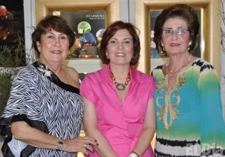 http://eldia.com.do/image/article/69/460×390/0/4EE932D4-5A3D-48AD-99F2-4E1E698F0BC4.jpeg