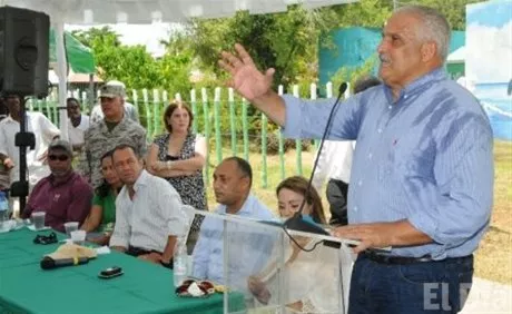 http://eldia.com.do/image/article/69/460×390/0/7A5EC6EB-12BF-4444-89B4-3D18C8D57964.jpeg