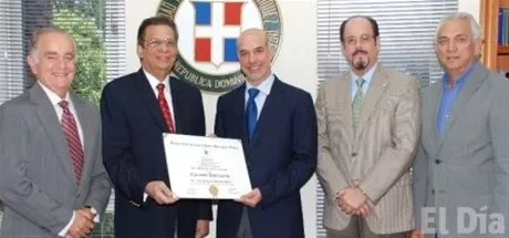 http://eldia.com.do/image/article/67/460×390/0/E4CBBDB9-D4DA-4A34-904E-004CEDE0C08C.jpeg