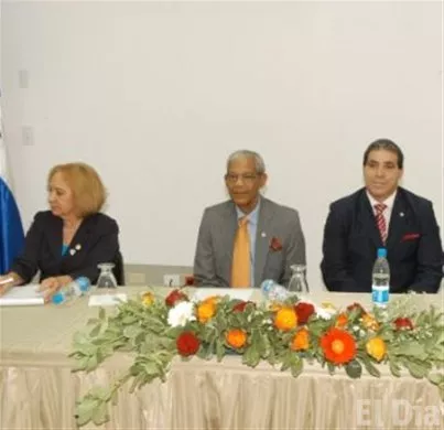 http://eldia.com.do/image/article/70/460×390/0/2A257547-DA10-4DC5-95F4-EE1FFA004B69.jpeg