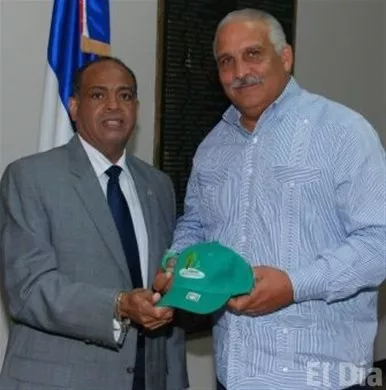 http://eldia.com.do/image/article/70/460×390/0/6E566E23-375B-42CA-AF23-35564664C9F6.jpeg