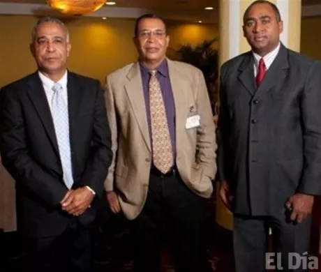 http://eldia.com.do/image/article/70/460×390/0/F15DDAF9-9EF9-4C83-86A8-3978143DF8A7.jpeg