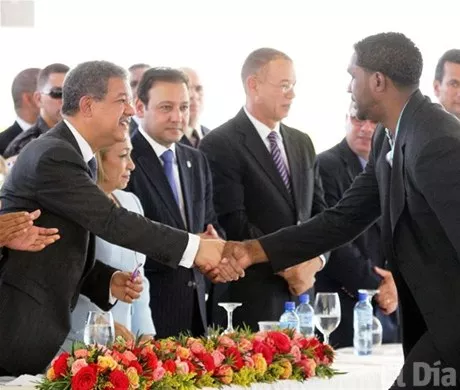 http://eldia.com.do/image/article/74/460×390/0/177A3A28-68BA-472E-A1A2-17B518175819.jpeg