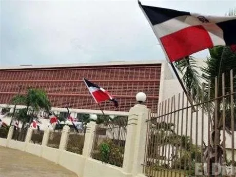 http://eldia.com.do/image/article/75/460×390/0/287E22C7-C5AC-4FE1-B01A-C3E0D96C2740.jpeg