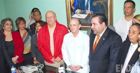 http://eldia.com.do/image/article/75/460×390/0/9596C6EB-3BA4-4335-98E8-DB7B550D33D9.jpeg http://eldia.com.do/image/article/75/460×390/0/9596C6EB-3BA4-4335-98E8-DB7B550D33D9.jpeg
