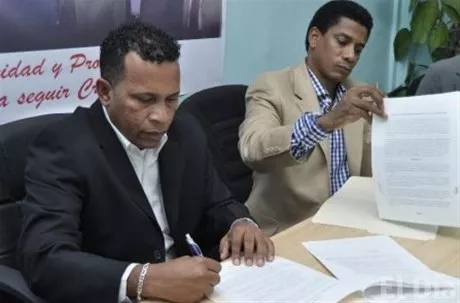 http://eldia.com.do/image/article/74/460×390/0/C77502F7-9151-4955-98D7-ABC69F4E5960.jpeg