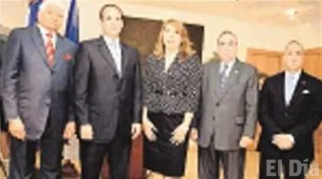 http://eldia.com.do/image/article/77/460×390/0/39CCD96A-FDB9-4B36-98A1-114042216820.jpeg