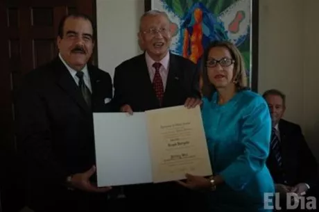 http://eldia.com.do/image/article/76/460×390/0/82251E3E-C302-4672-94F0-7333DBBE355D.jpeg