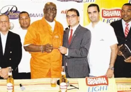 http://eldia.com.do/image/article/80/460×390/0/2ECB8CF7-1861-4D22-A319-50CDDEF3FFC5.jpeg