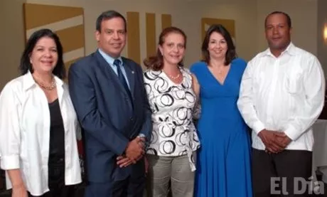 http://eldia.com.do/image/article/82/460×390/0/EC8C6578-8D29-420D-B8F8-71AF5C5EF673.jpeg