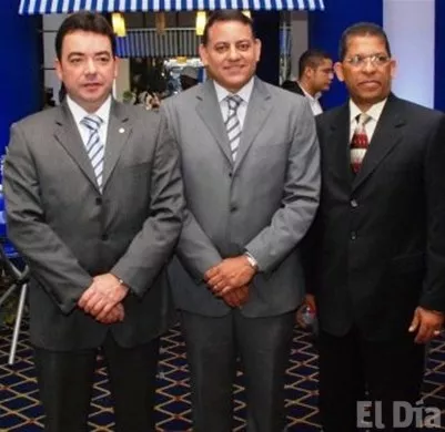 http://eldia.com.do/image/article/82/460×390/0/FA2B4FFB-B99B-47E1-B13D-A96D5829D80B.jpeg