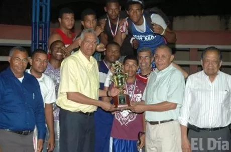 http://eldia.com.do/image/article/85/460×390/0/020E6B23-3729-44EE-98B5-26D955D3306C.jpeg
