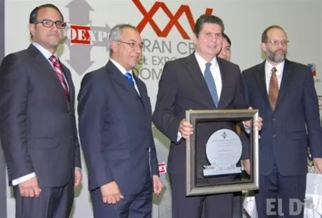 http://eldia.com.do/image/article/85/460×390/0/05CAB789-FBAA-4759-87E3-4641AA758947.jpeg