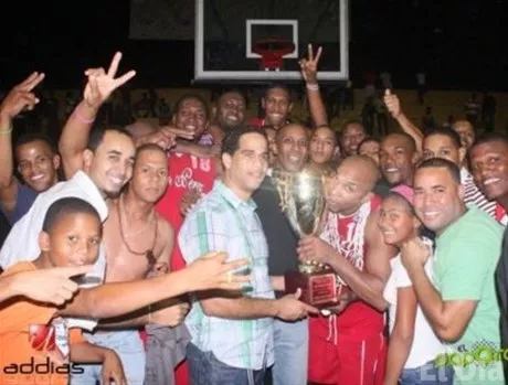 http://eldia.com.do/image/article/86/460×390/0/27FE3F95-B818-4823-BF05-46089FCC6975.jpeg