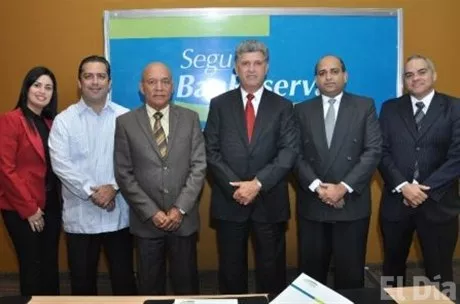 http://eldia.com.do/image/article/84/460×390/0/2A5E5D81-74BD-4DC7-8401-A22E3482E6F8.jpeg