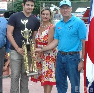 http://eldia.com.do/image/article/86/460×390/0/4B43BBE7-F07D-47CE-A6E3-59DBA4753FFB.jpeg