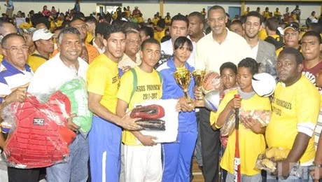 http://eldia.com.do/image/article/84/460×390/0/75DE22BE-228E-4E24-A4C4-B30989EFFFFC.jpeg