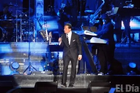 http://eldia.com.do/image/article/85/460×390/0/7C324D22-3848-4CCD-85DA-43320A7FD6C9.jpeg