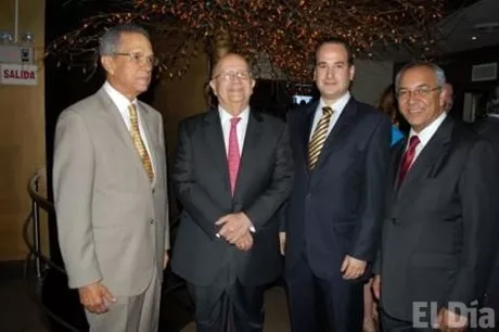 http://eldia.com.do/image/article/85/460×390/0/9908E8C7-117F-41D6-86F7-EE1672C1379F.jpeg