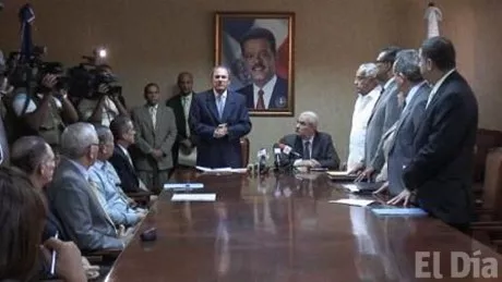 http://eldia.com.do/image/article/86/460×390/0/9E7CE5E1-D635-4F78-B33E-9606A73531AA.jpeg