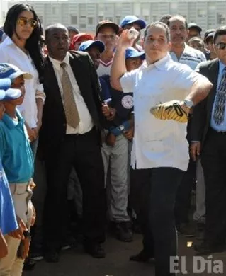 http://eldia.com.do/image/article/84/460×390/0/A8650ABE-DF51-4CB0-A17A-F27112518C27.jpeg