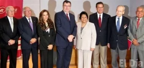 http://eldia.com.do/image/article/86/460×390/0/FB1CCD61-F62F-42EE-9BF9-9141FBFDD3FD.jpeg