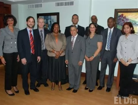 http://eldia.com.do/image/article/87/460×390/0/1726442A-2B19-46DB-8D7F-ECA5F5043F38.jpeg