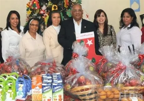 http://eldia.com.do/image/article/89/460×390/0/222E6C33-CD28-4965-AA61-8EFC5020AF4F.jpeg