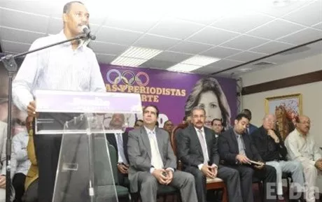 http://eldia.com.do/image/article/87/460×390/0/461CB7A2-E251-457F-83D0-739E4389BCCF.jpeg