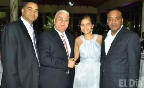 http://eldia.com.do/image/article/87/460×390/0/54E1E1A3-9C7D-4157-88D5-06A6A8888F90.jpeg