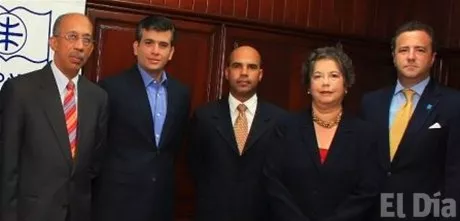 http://eldia.com.do/image/article/90/460×390/0/6446BE47-398A-48F3-90B0-F58675C0BD6A.jpeg