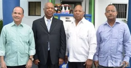 http://eldia.com.do/image/article/90/460×390/0/868860DF-0E60-468B-B6FB-1DE4F9FA84B3.jpeg