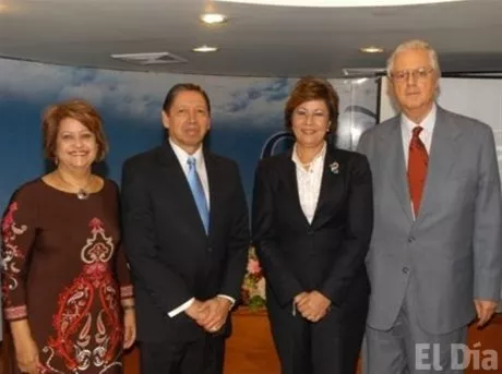 http://eldia.com.do/image/article/89/460×390/0/BFD89DF2-F753-4A2B-A12F-DC3247C60E15.jpeg