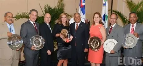 http://eldia.com.do/image/article/88/460×390/0/C9876E84-80D2-43F5-BEC6-BB5FDA47EAEE.jpeg