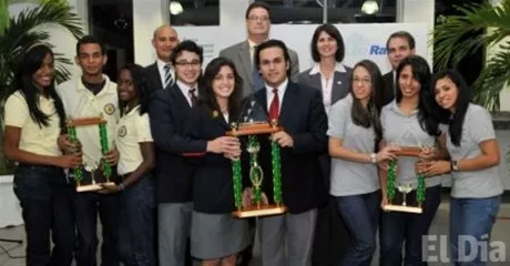 http://eldia.com.do/image/article/90/460×390/0/265B5140-2338-48C6-A0DA-C6CA520F6EA7.jpeg