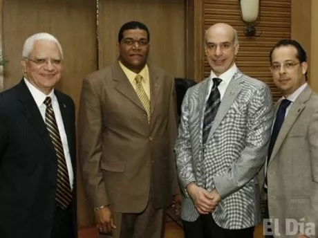 http://eldia.com.do/image/article/92/460×390/0/6785DD70-BCEC-4271-9239-F9BC5D5F6117.jpeg