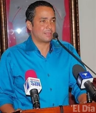 http://eldia.com.do/image/article/90/460×390/0/E9606DBB-92EC-442F-BF0E-1F94959BACFD.jpeg