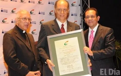 http://eldia.com.do/image/article/92/460×390/0/F836AFB2-0786-4BBD-93A4-E9D767B23AA0.jpeg