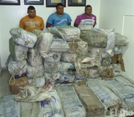 http://eldia.com.do/image/article/95/460×390/0/17F18077-5463-4068-820E-B76352630E20.jpeg