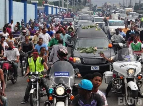 http://eldia.com.do/image/article/93/460×390/0/4FFCA584-D9AC-4F28-B821-F65120206544.jpeg