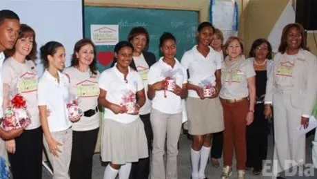 http://eldia.com.do/image/article/93/460×390/0/88FCF9B4-6F99-49F0-83A3-92344B8B39B8.jpeg
